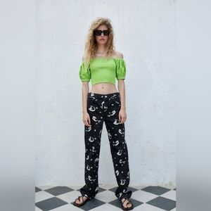 ZARA KNIT TOP WITH BALLOON SLEEVES neon green off the shoulder medium